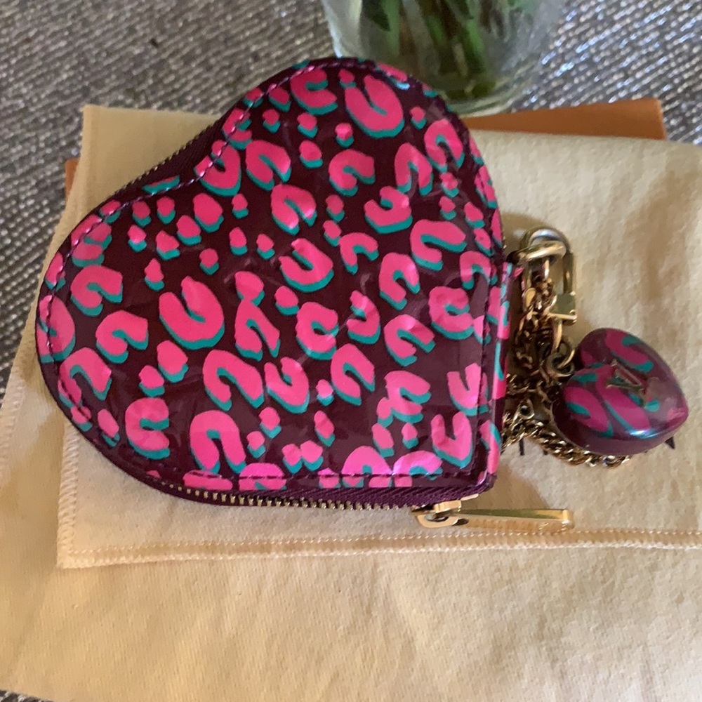 💝Louis Vuitton Stephen Sprouse Heart Coin Pouch💝 - Picture 2 of 6